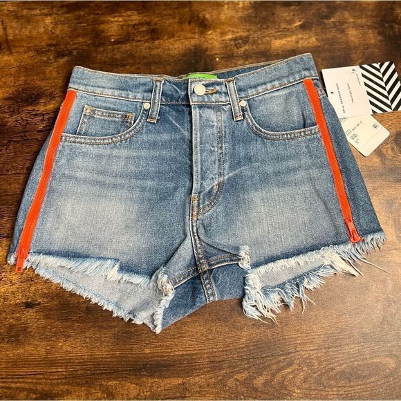 SANDRINE ROSE by FP Cut Off Side Zipper Distressed Denim Shorts. Size 24. NWT! - Picture 4 of 16